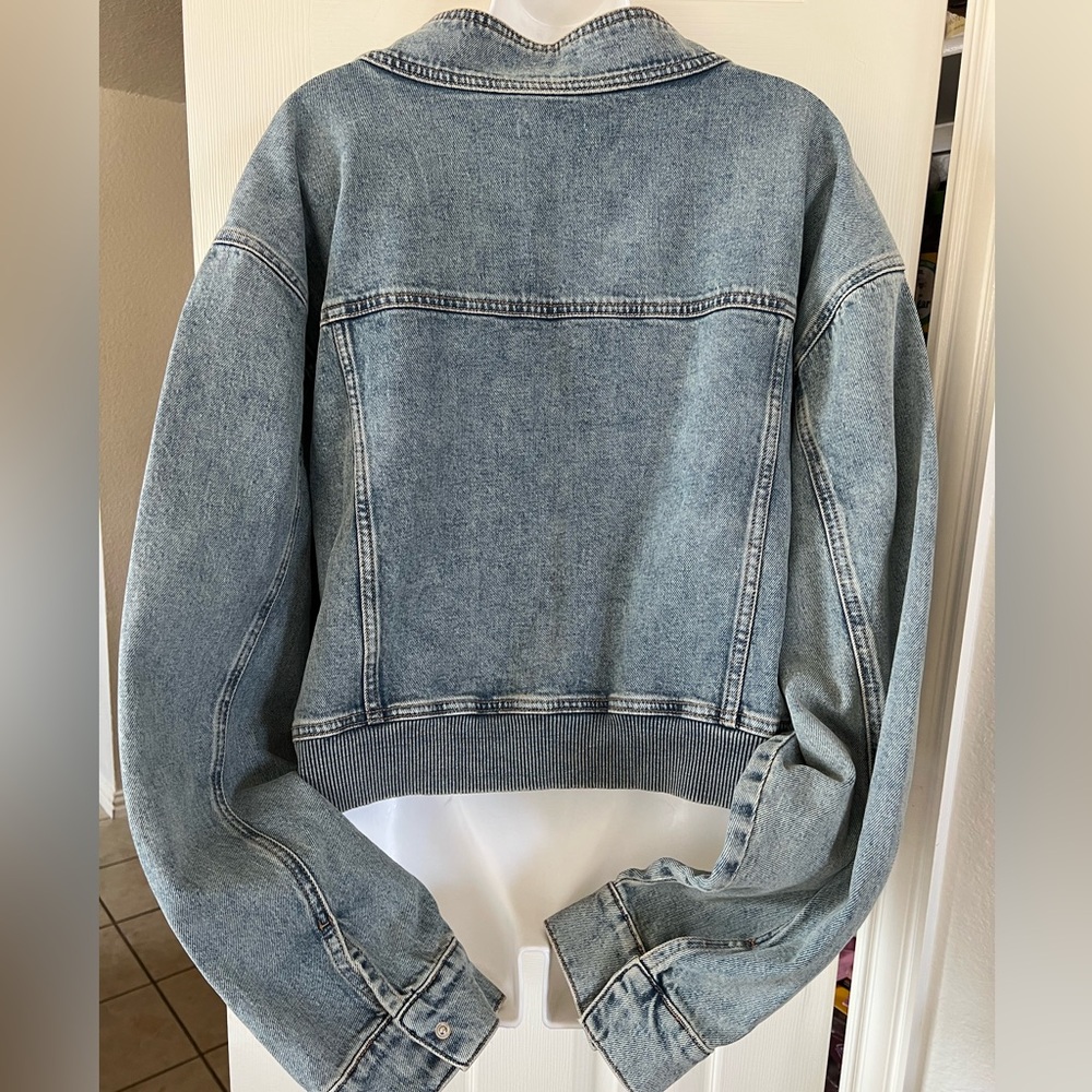 Good American Cropped Ribbed Trims Relaxed Fit Denim Jacket 2XL - Picture 11 of 14
